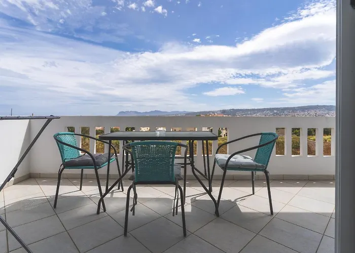 アパート Lektron *